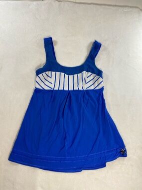 Lululemon Elevate Tank Top Blue White Stripe Mesh Cinch Waist Light Support 6